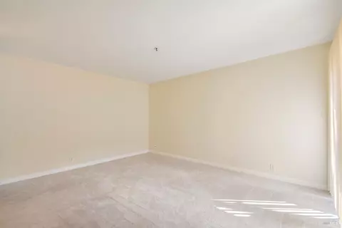 680 Arcadia Dr, Vacaville, CA 95687 photo 26