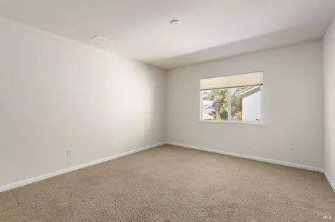 Bedroom - 2550 Duncan St, Dixon, CA 95620 photo 4 of 9