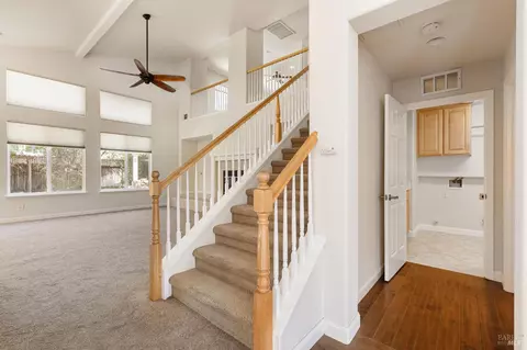 Entry Way - 2550 Duncan St, Dixon, CA 95620 photo 2 of 3