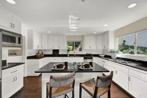 Kitchen - 1908 Silverado Trl, Napa, CA 94558 photo 3 of 11