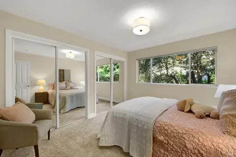 Bedroom - 1908 Silverado Trl, Napa, CA 94558 photo 3 of 12