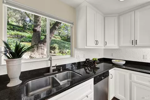 Kitchen - 1908 Silverado Trl, Napa, CA 94558 photo 11 of 11