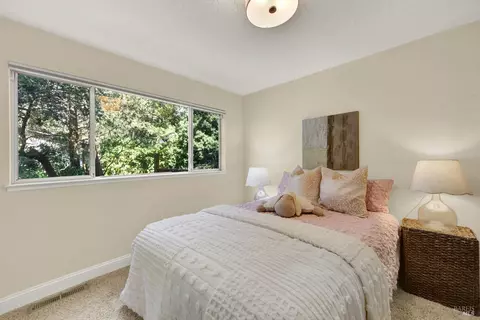 Bedroom - 1908 Silverado Trl, Napa, CA 94558 photo 4 of 12