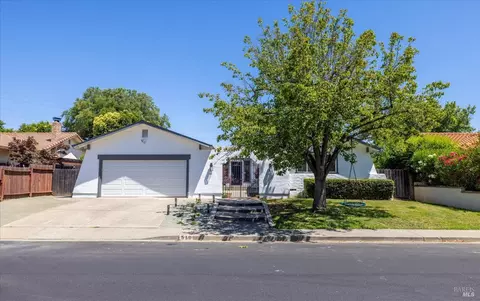 Exterior - 519 Fruitvale Rd, Vacaville, CA 95688 photo 3 of 15