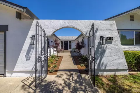 Exterior - 519 Fruitvale Rd, Vacaville, CA 95688 photo 5 of 15