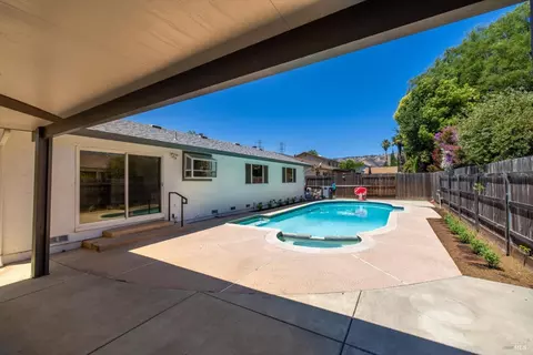 Exterior - 519 Fruitvale Rd, Vacaville, CA 95688 photo 15 of 15