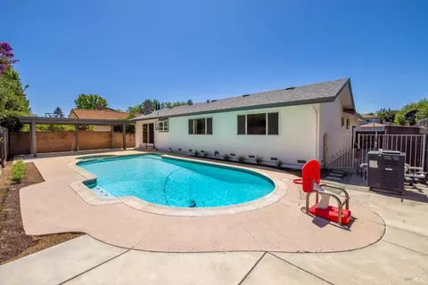 Exterior - 519 Fruitvale Rd, Vacaville, CA 95688 photo 11 of 15
