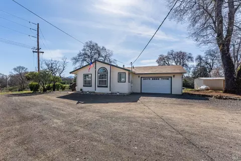 2200 Hill Rd, Lakeport, CA 95453