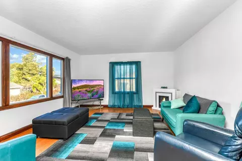417 Harris Ave, Rodeo, CA 94572 photo 4