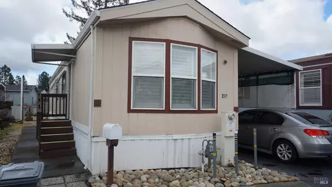 157 Bluejay Dr, Santa Rosa, CA 95409