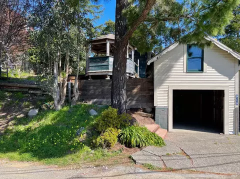 910 W California Ave, Mill Valley, CA 94941