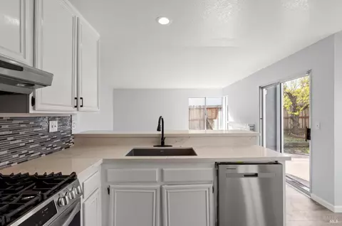 5036 Lynbrook Dr, Fairfield, CA 94534 photo 16