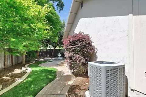581 Werner Way, Vacaville, CA 95688 photo 50