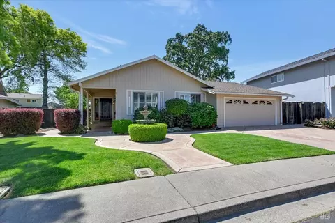 581 Werner Way, Vacaville, CA 95688 photo 4