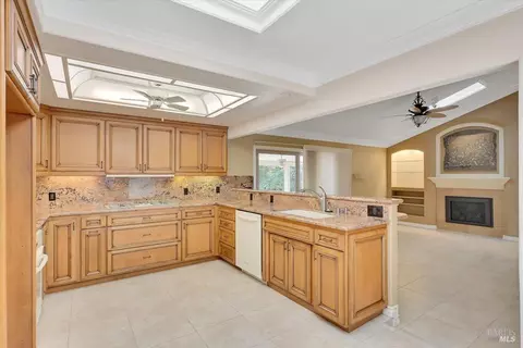 581 Werner Way, Vacaville, CA 95688 photo 20