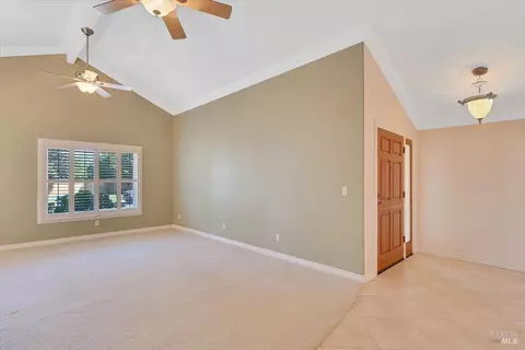 581 Werner Way, Vacaville, CA 95688 photo 8