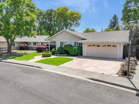 581 Werner Way, Vacaville, CA 95688 photo 3