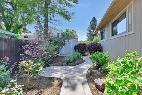 581 Werner Way, Vacaville, CA 95688 photo 47