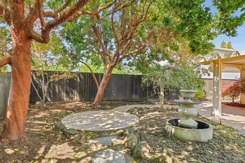 581 Werner Way, Vacaville, CA 95688 photo 44