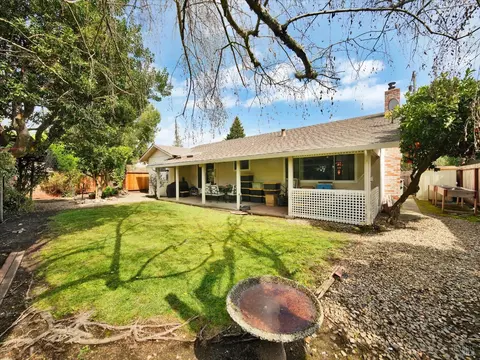 821 5th St E, Sonoma, CA 95476 photo 12