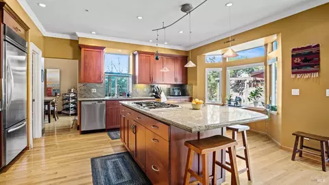 218 Simon Dr, Petaluma, CA 94952 photo 10
