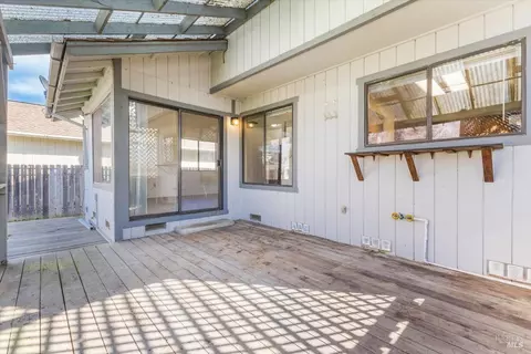 512 Capps Ln, Ukiah, CA 95482 photo 32