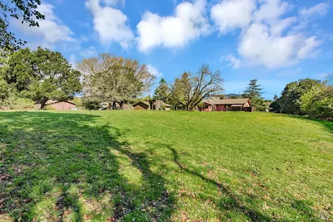 2 Knutte Ct, Novato, CA 94947 photo 5