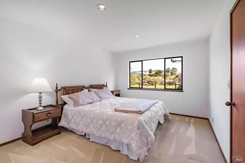 2 Knutte Ct, Novato, CA 94947 photo 18