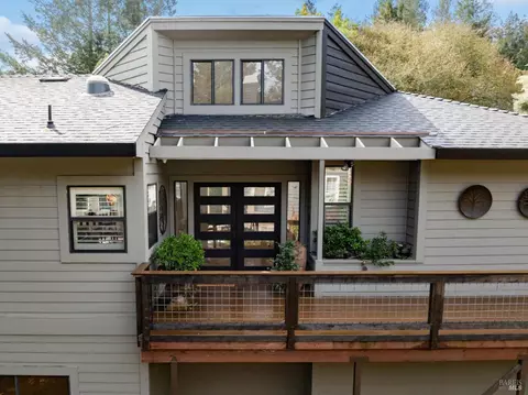 1030 Blue Oak Pl, Santa Rosa, CA 95404