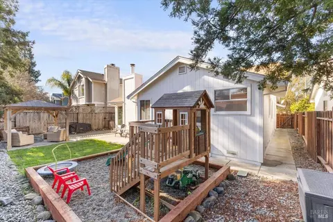 120 Cornell St, Windsor, CA 95492 photo 20