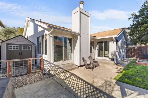 120 Cornell St, Windsor, CA 95492 photo 17