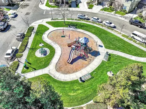 1572 Bailey Dr, Fairfield, CA 94533 photo 37