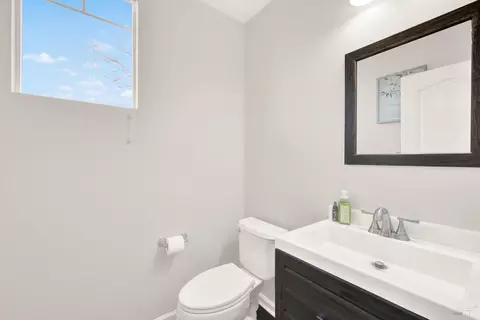 1572 Bailey Dr, Fairfield, CA 94533 photo 14