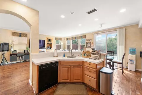 1237 Shoreline Cir, Fairfield, CA 94533 photo 16