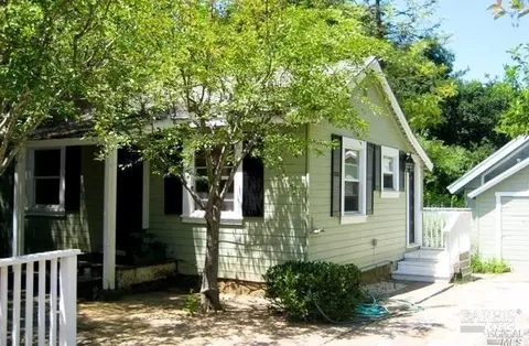 2171 Creek St, Yountville, CA 94599