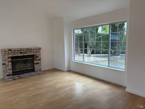 468 Britannia Dr, Vallejo, CA 94591 photo 5