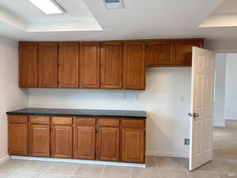 468 Britannia Dr, Vallejo, CA 94591 photo 8