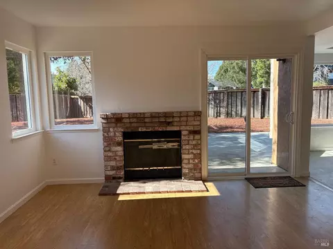 468 Britannia Dr, Vallejo, CA 94591 photo 9