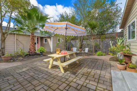608 7th St, Petaluma, CA 94952 photo 31