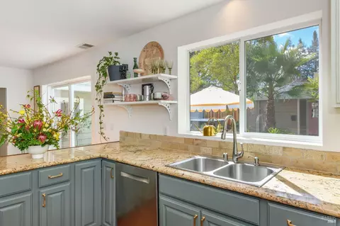 608 7th St, Petaluma, CA 94952 photo 18