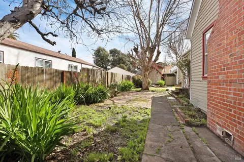 1211 Kentucky St, Vallejo, CA 94590 photo 22