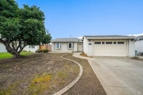 3483 Blenheim Ln, San Jose, CA 95121