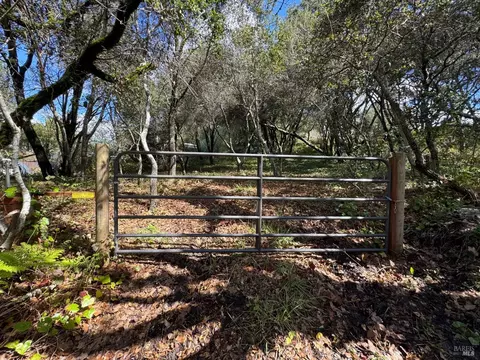 0 Watertrough Rd, Sebastopol, CA 95472