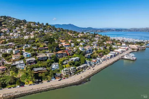 View/Area - 433 Bridgeway, Sausalito, CA 94965 photo 8 of 10