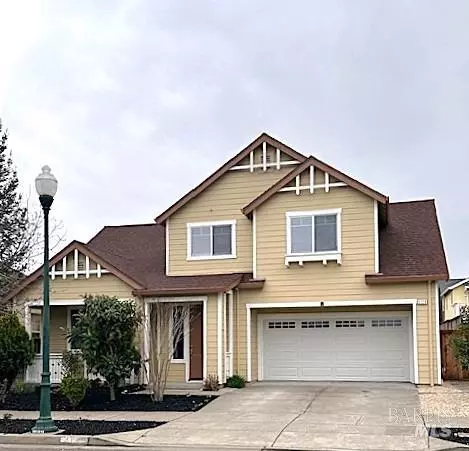 2129 Northfield Dr, Santa Rosa, CA 95403