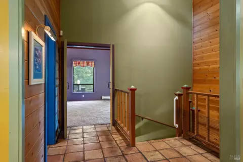 Entry Way - 909 Exley Ln, Willits, CA 95490 photo 3 of 4
