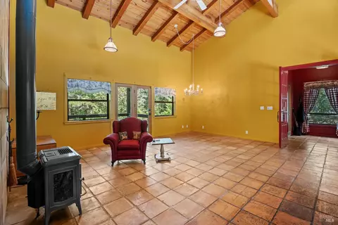 Living - 909 Exley Ln, Willits, CA 95490 photo 1 of 2