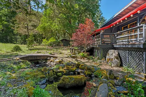 Exterior - 909 Exley Ln, Willits, CA 95490 photo 6 of 9