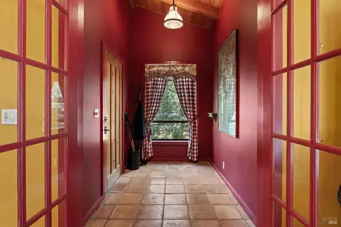 Entry Way - 909 Exley Ln, Willits, CA 95490 photo 1 of 4