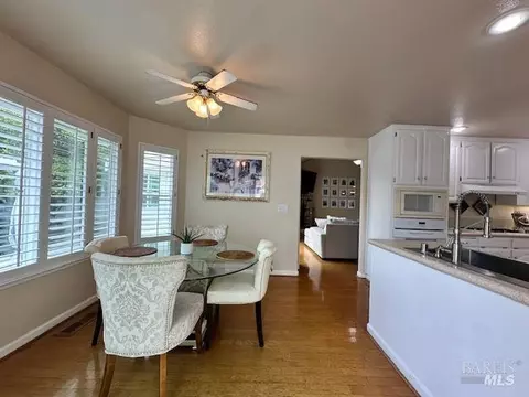 Dining - 1555 Mccarthy Ct, Dixon, CA 95620 photo 5 of 5